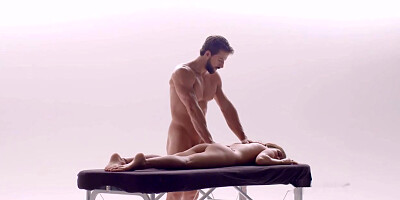 Sexual skills of masseur are great and he proves it