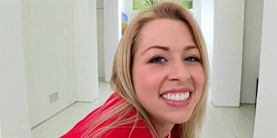 Teen girl Zoey anal ripped by a big cock