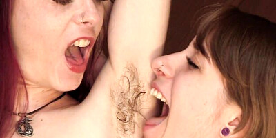 Hottie queen bee's natural bush smut
