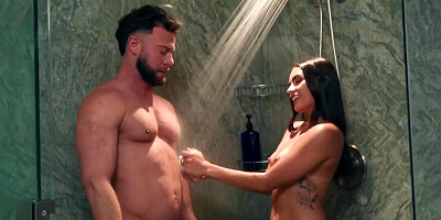 Seth Gamble And Isa Bella - Wrong Massage Appointment Turns Into Perfect Fuck With Hot Masseuse