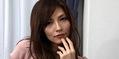 MILF Noa Yonekura training to become a real JAV idol