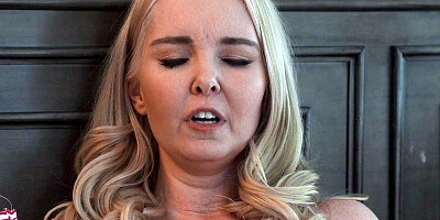 All-natural MILF Aaliyah Love gets her trimmed pussy plowed