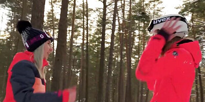 Club Sweethearts - fingering porn