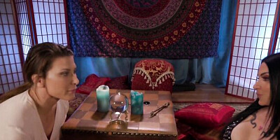 Watch heavenly Ariel X and Jenevieve Hexxx's xxx