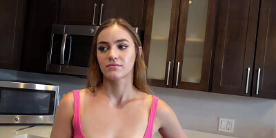 my stepsis is hungry, I have to do something