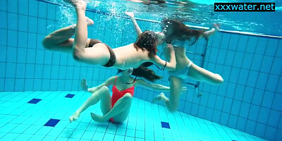 Hot girls undress in the pool