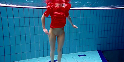 Avenna enjoys swimming in the pool