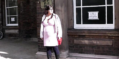 Temperament chickfriend at hd clip