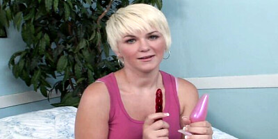 Watch hottie Claudia's movie