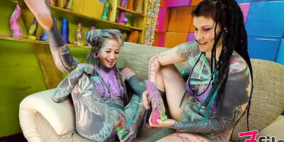 Alterative Lesbians Test New Insane Their Asses, Anal Stretching, Gape, Prolapse, Girl On Girl Alt Fuck