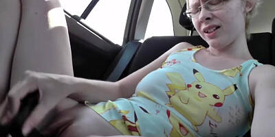 Masturbating in an uber using her dildo