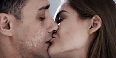 Watch enchanting Mugur and Tiffany Tatum's dirt