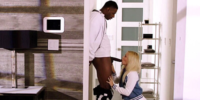 Sydney Cole and her best friend show off their excellent BBC pleasing skills