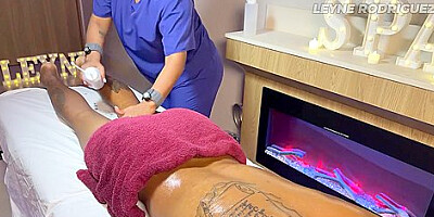 Happy Ending Massage For A Lucky Fan! - Leyne Rodriguez