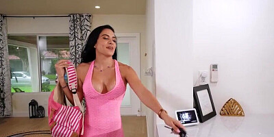 Sandy Love working on Juan Loco together with Dani