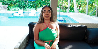 Chubby whore GiGi Lysette gets facial cum cleansing after some hot outdoor fucking