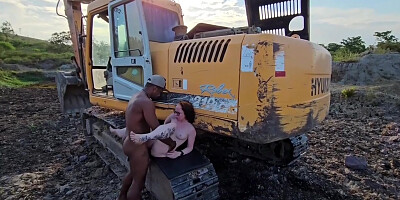 A Girl From The Job Provides Direct Sexual Services To Help Employees Perform Better