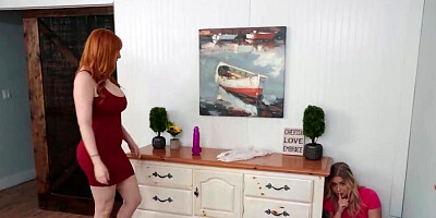 Teen Krissy Knight fucked by her MILF mom Lauren Phillips