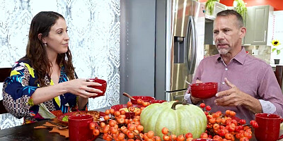 Naughty babe ruins her religious family&rsquo;s Thanksgiving