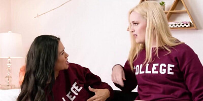 Two cheerleaders get their pussies relaxed by their teacher