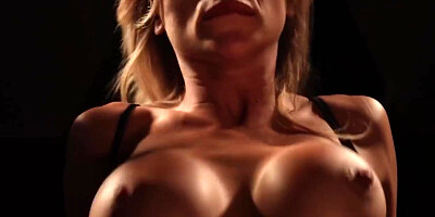 Kinky First Date Turns Wild With Intense Sex And A Steamy Creampie Finish