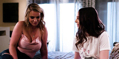 Blonde mom can't stop licking her daughter's wet twat