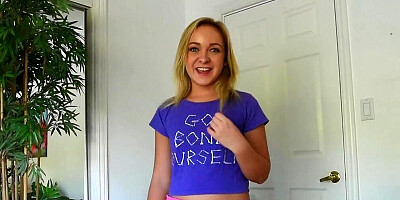 Solo blondie with a pretty face seeking real orgasms
