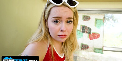 Haley Spades And Annie King Get Wild In Trashy Step Family Threesome