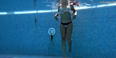 Underwater Show - big ass video