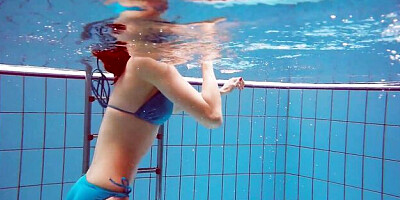 Insatiable Martina - babe porn - Underwater Show