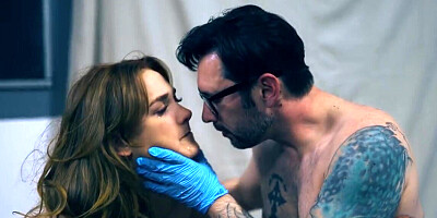 Siri Dahl wants to be inseminated but it is all creepy