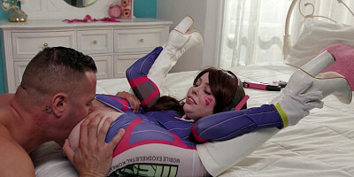 Gamer Haley Spades Goes To Infinity And Beyond Balls Deep