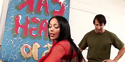 Tight bitch with a hot outfit getting destroyed in public