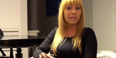 Blonde MILF with a fat ass is cheating with a BBC