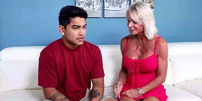 Mature woman and a tattooed Latino are fucking raw
