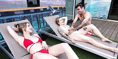 Rory Knox and Octavia Red are enjoying outdoor penetration