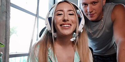 Sweet teen fucks her stepbrother for fun on a live stream