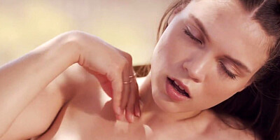 Elizabeth T is a cutie who plays with a sex toy