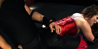 Derrick Pierce fucks Claire Robbins and jizzes on her pretty face