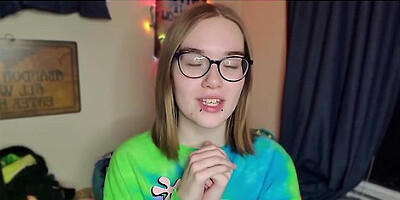 Smoking while teasing with expert strokes
