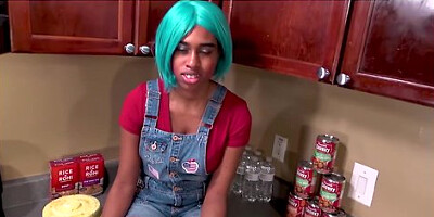 Taboo stepfamily sex after cunnilingus leaves her dripping