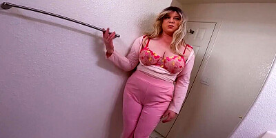 Slutty stepmother gets fucked on all fours in Vegas