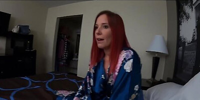 Stepmom rewards my obedience with her soaking wet mouth