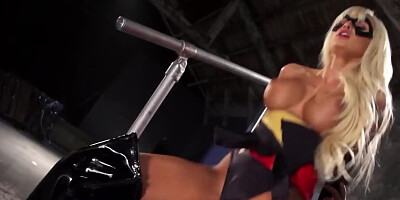 MILF serves carnal urges of fucker in the superhero costume