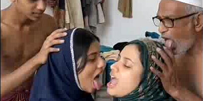 Indian Vlg Bhabhi Stroking and Smashing