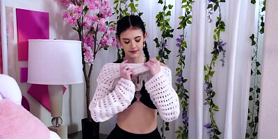 Bella Nova tries her first-ever BBC in a hot porn movie