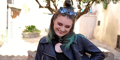 Anissa, 22, fucked by two guys at her request! - Jacquie et Michel TV