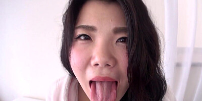 Japanese babe is getting measured after the intereview