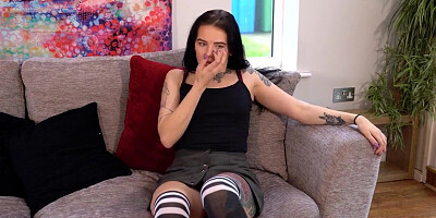 Keeley Cheeky - Miniskirt Sight