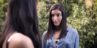 Nerdy Emily & Gianna Diors Outdoor Lesbian Lust